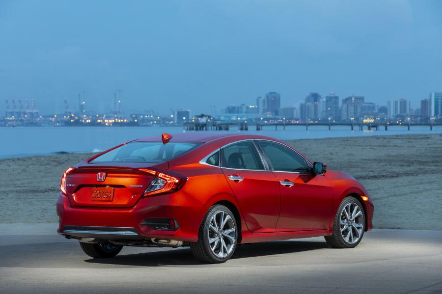  Honda Civic Sedan (FC) 2018 года  (NA) (фото 42 из 51)